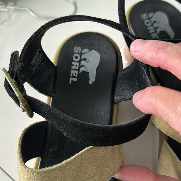 Sorel sz 9.5 platform soft sage green sandals - Picture 2 of 7
